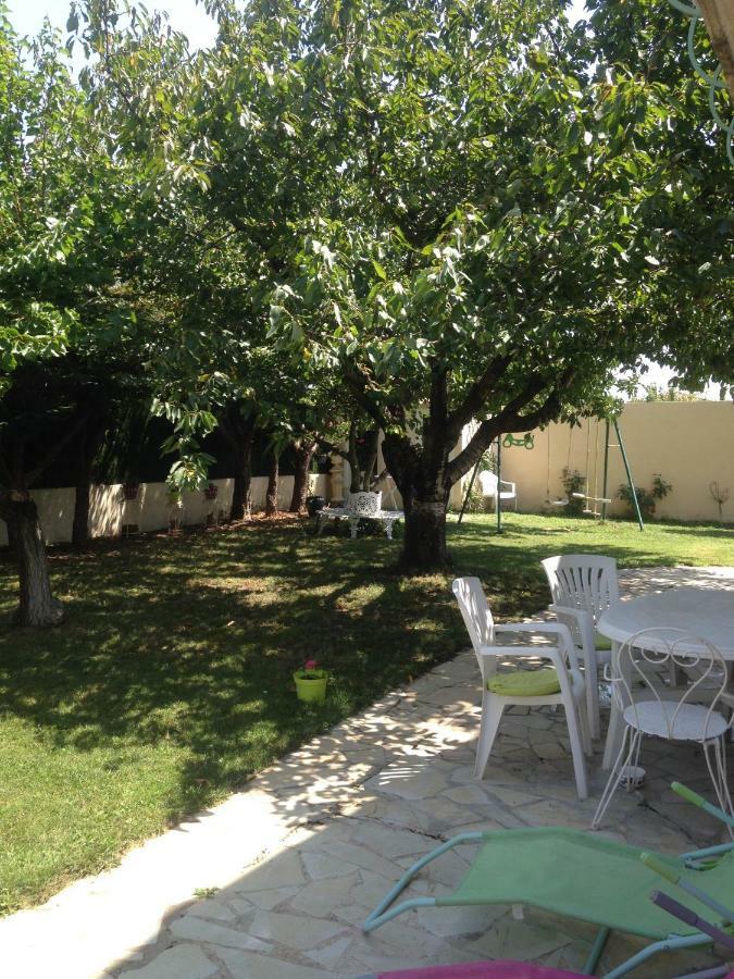 Charmant Studio A Uchaud Εξωτερικό φωτογραφία